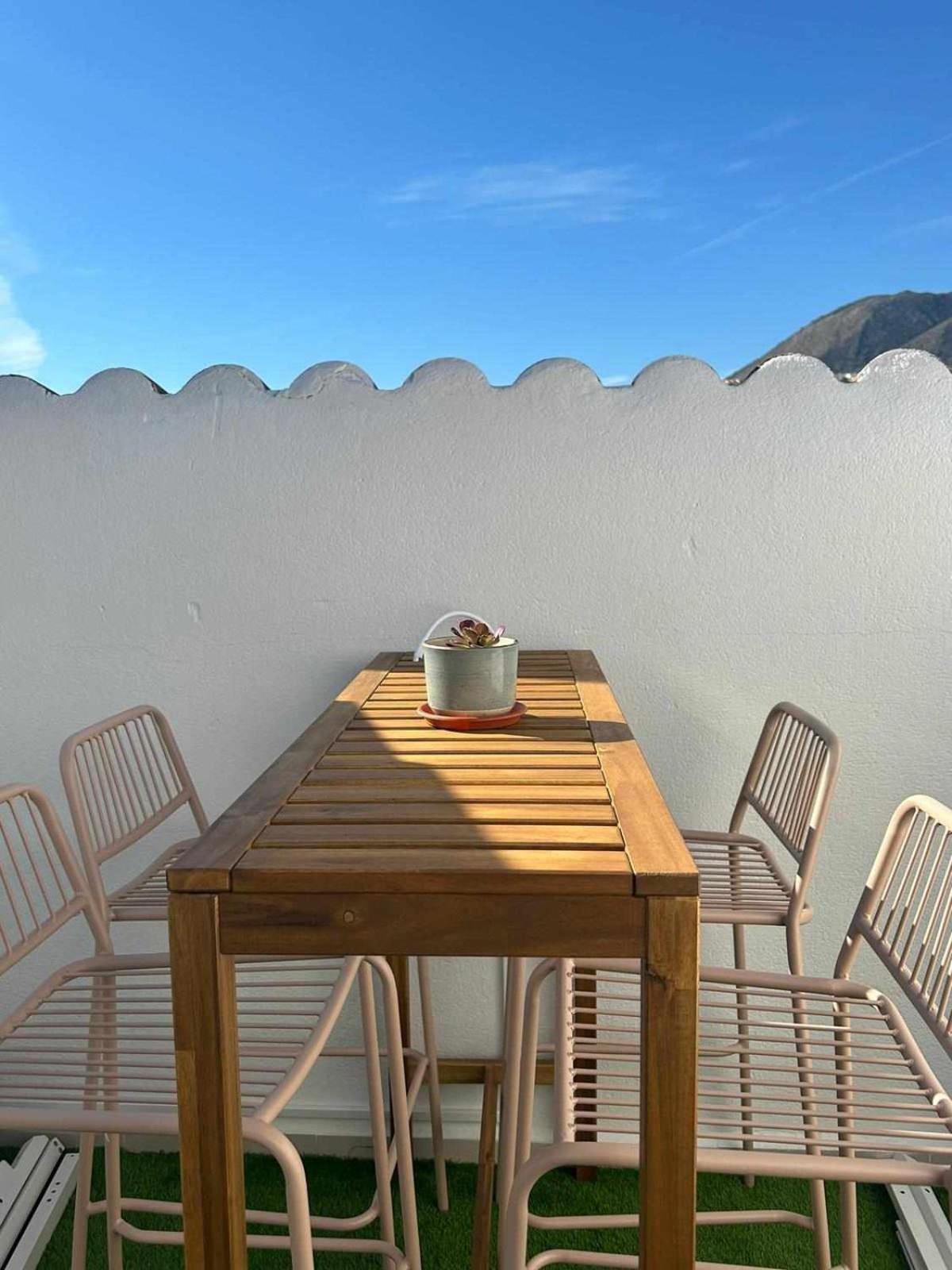 Acogedor Con Piscina En * Benalmadena